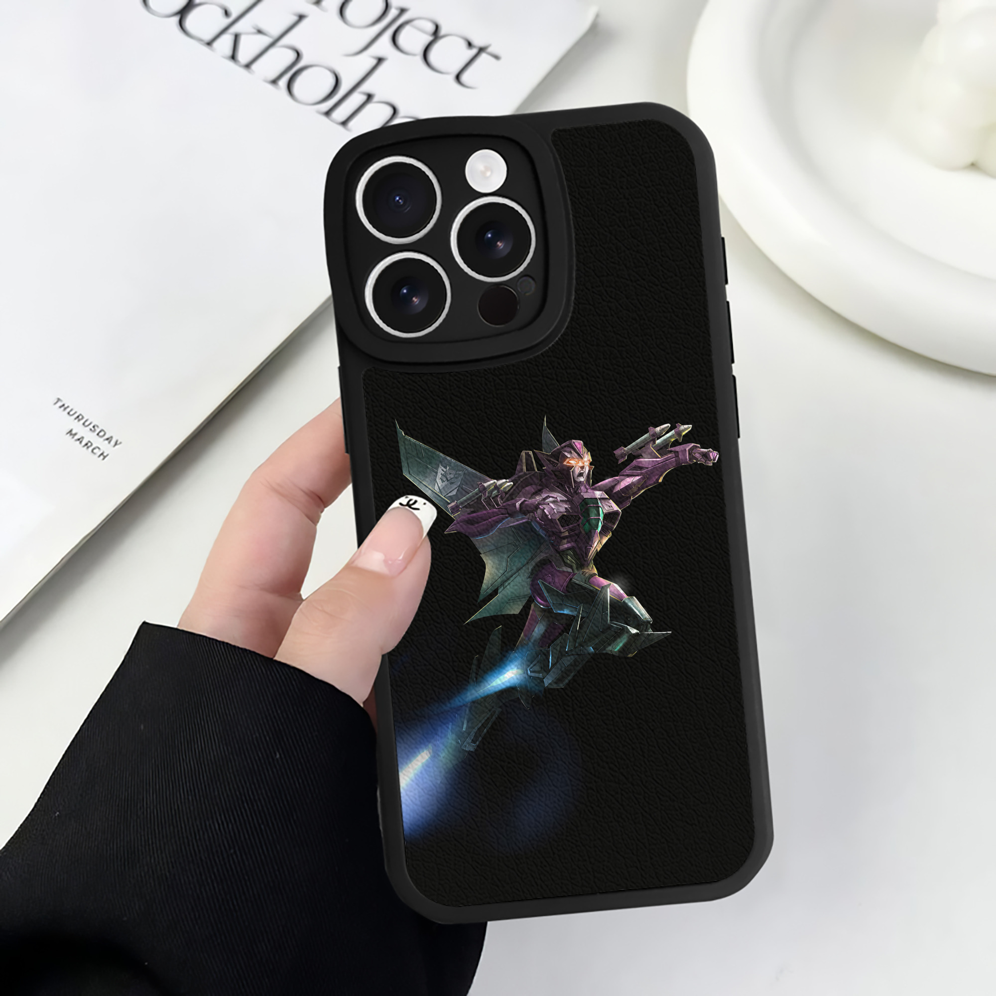 （画像用）  【iPhone 16シリーズ対応】シリコンスマホケース（レザー調） 材質：シリコン